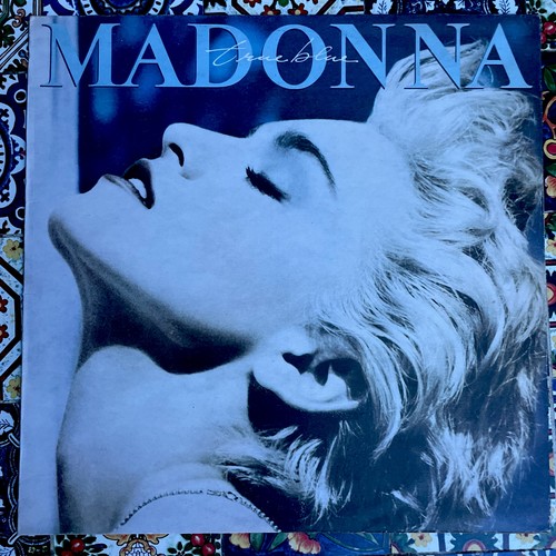 Madonna zimbawe true blue - madonna,